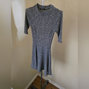 Aiden Y Short Sleeve Pullover Dress